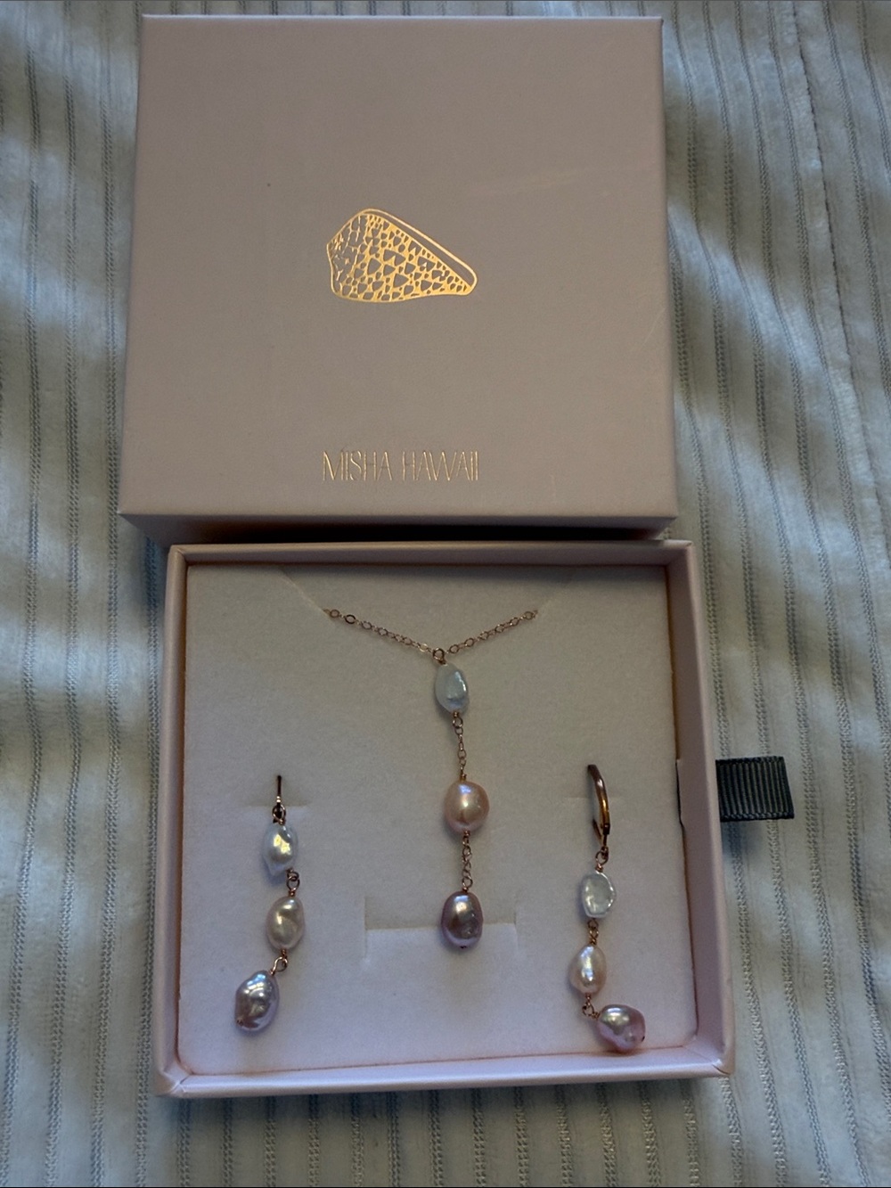 Misha hawall rose gold lariat and earring set